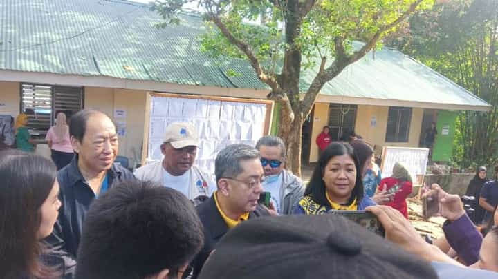 Chairman George Erwin Garcia, Comm. Maria Norina S. Tangaro-Casingal and Dr. Serrano of PPCRV during the opening of simulated voting at Rabuken Elementary School, Bgy. Rabuken, Municipality of Sultan Kudarat, Maguindanao del Norte Province on Saturday. (Comelec photo)