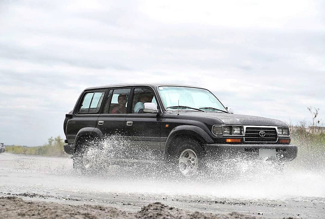 EARLIER Land Cruiser 80 helped build the model’s local following after its Philippine debut in 1990.