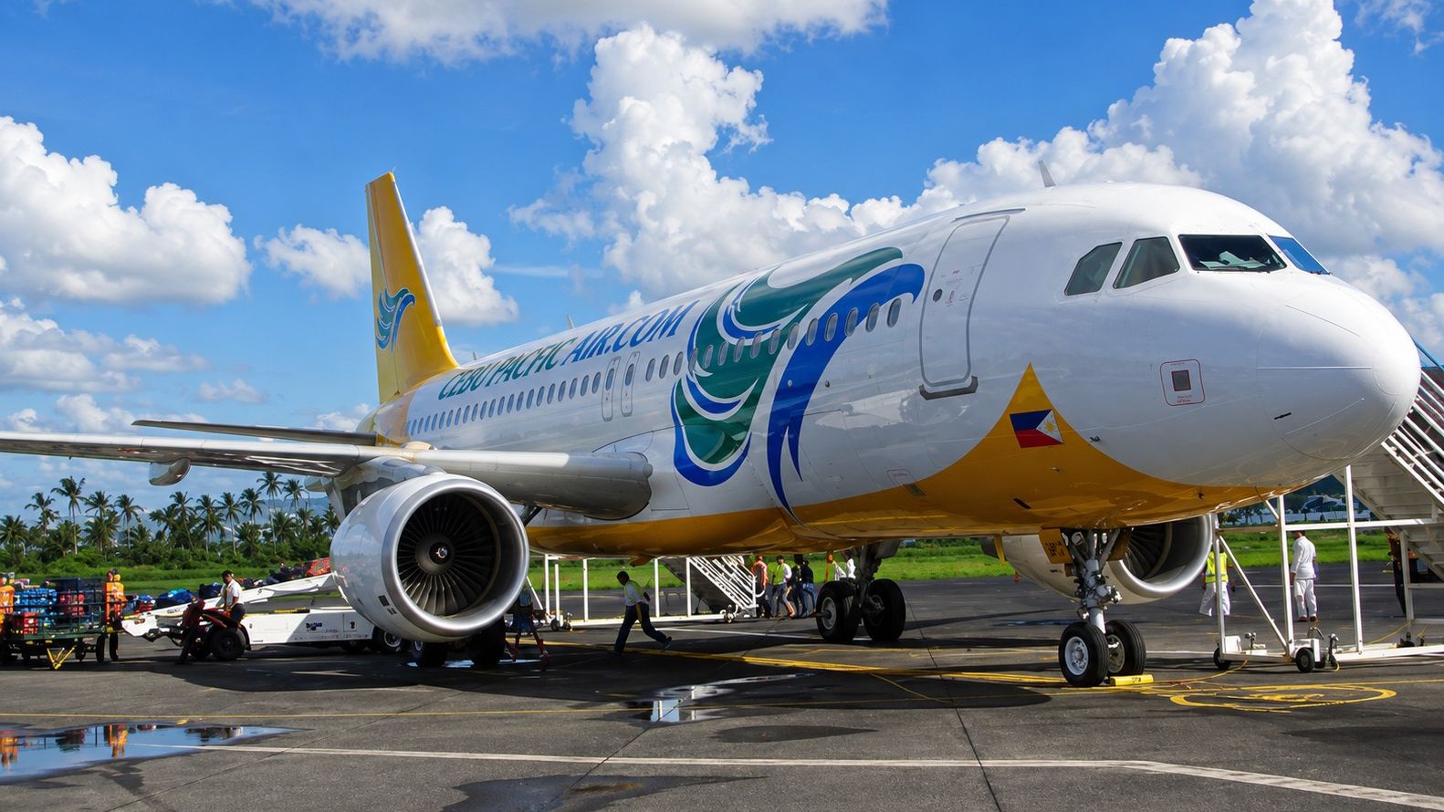Starlink WiFi brought onboard Cebu Pacific