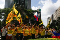 ROAR! against corruption