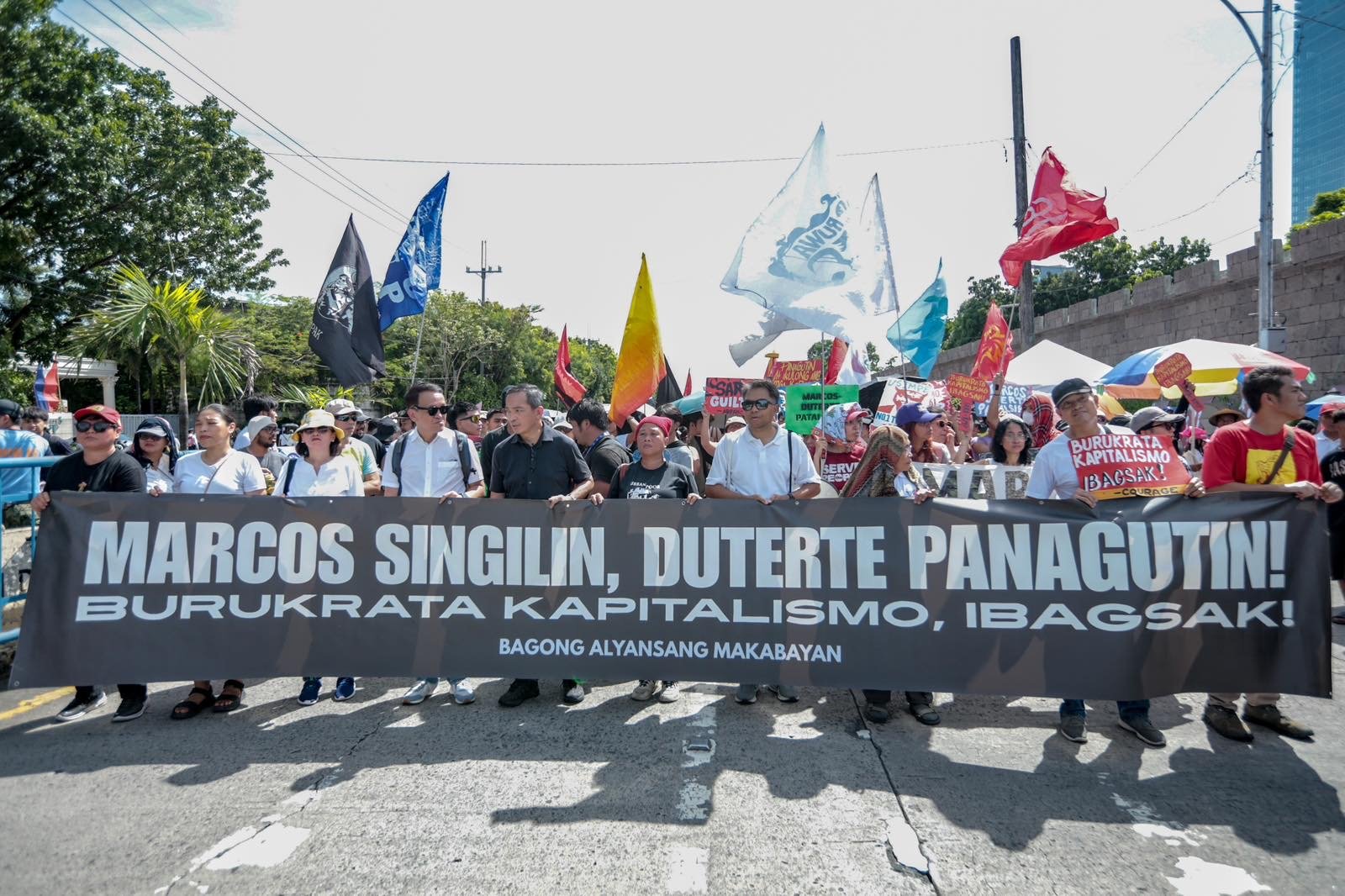 Various progressive groups from different religious, environmental, and political sectors marched down from EDSA shrine to the People Power Monument in a call to end corruption in the country titled ‘White Ribbon March’ on Sunday, 28 June, 2026 in Quezon City. 

The event started with a Catholic mass at National Shrine of Mary, Queen of Peace before marching down with different organizations from different roads nearby People Power Monument where a cultural event was staged.

Authorities are seen visible during the said protest around the area.| Aram Lascano