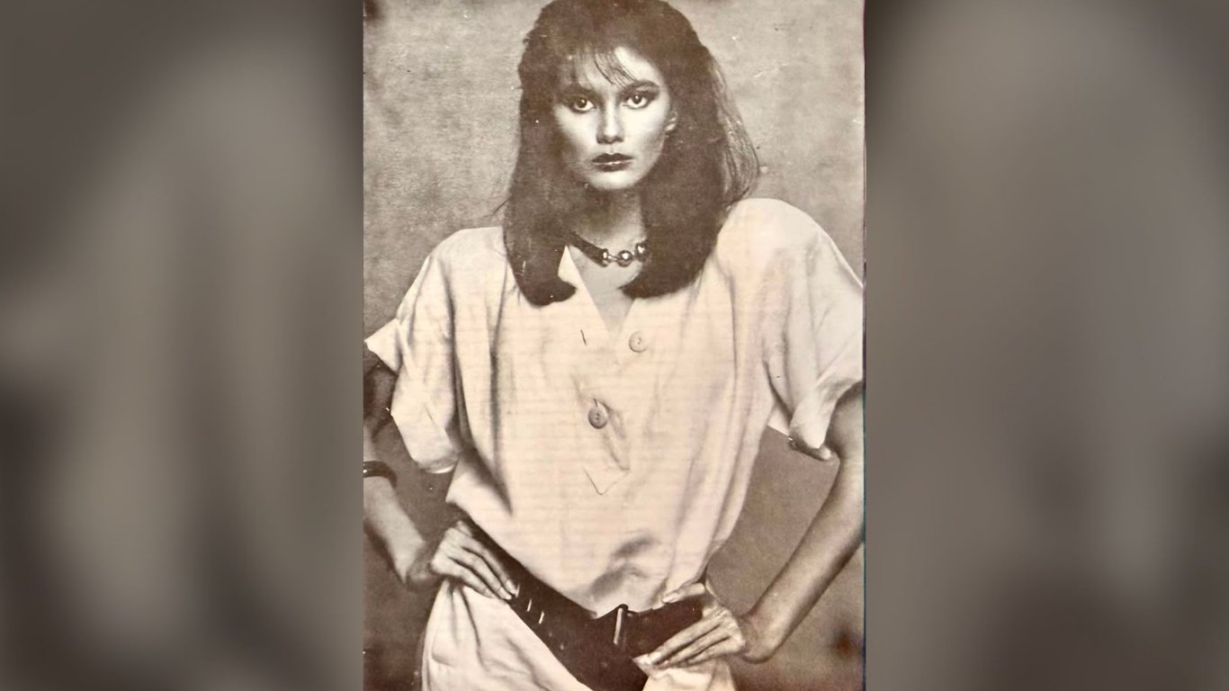 TWEETIE DE LEON: Professional model