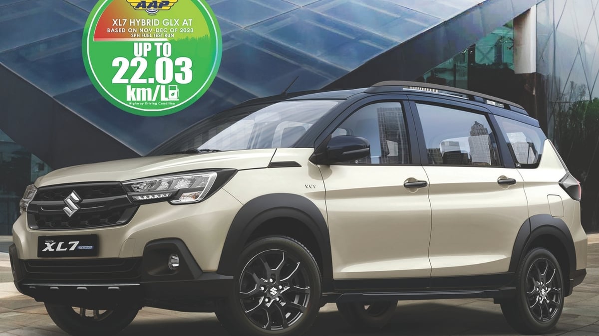 THE NEW XL7 Hybrid Edition