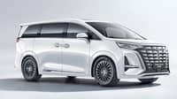 DENZA D9 DM-i brings big comfort