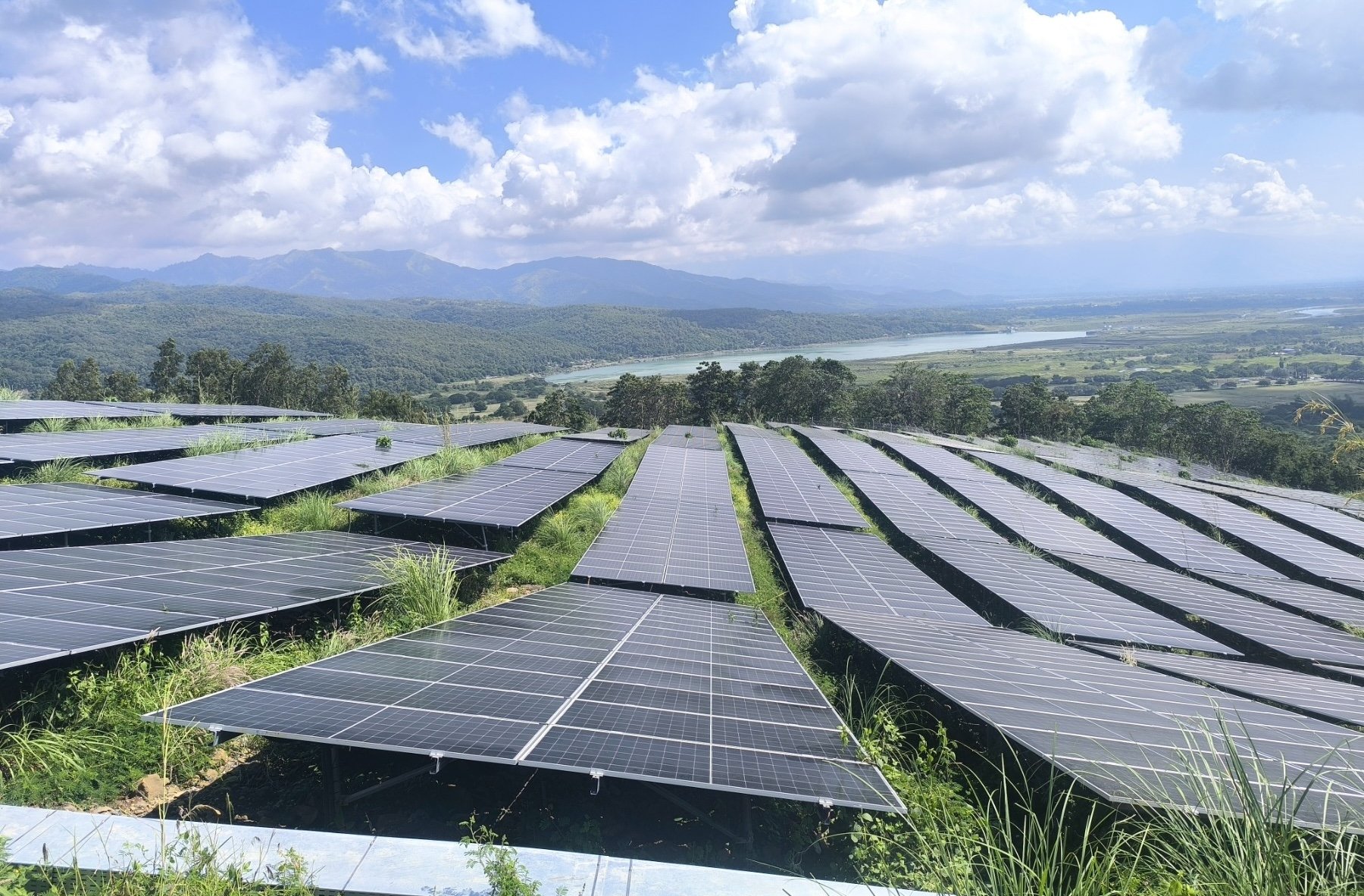 AboitizPower energizes grid with 92.5-MW Pangasinan solar 