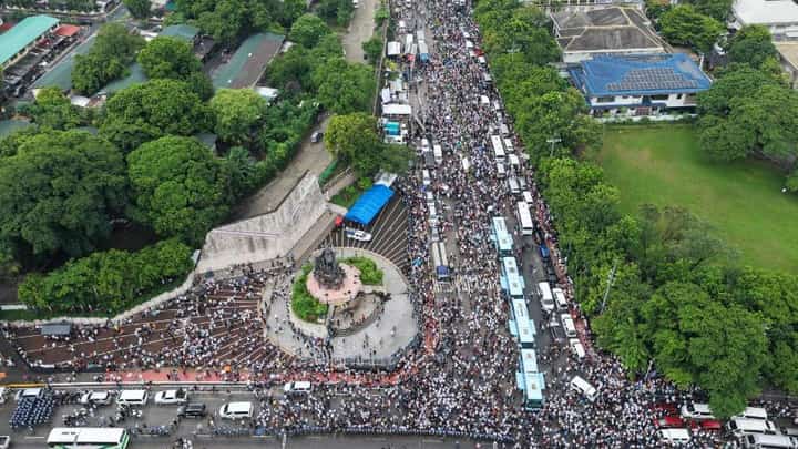Protesters from Iglesia ni Cristo gathered at the EDSA People Power Monument in Quezon City on Tuesday, 30 June, protesting the announced filing of a criminal case against Senator Rodante Marcoleta concerning his receipt of P75-million in campaign donations last 2025.