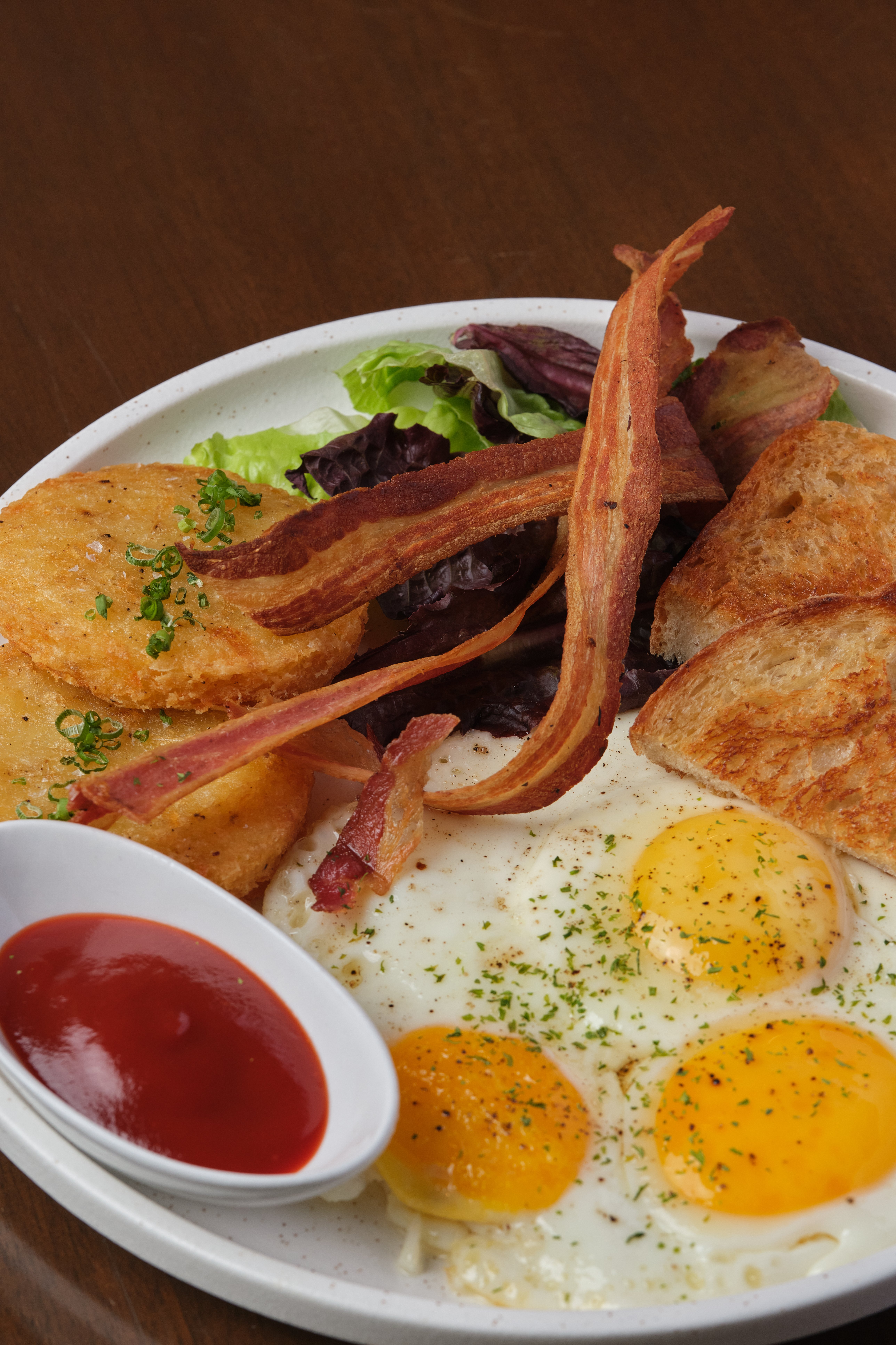 Weekends are for brunch and bubbly