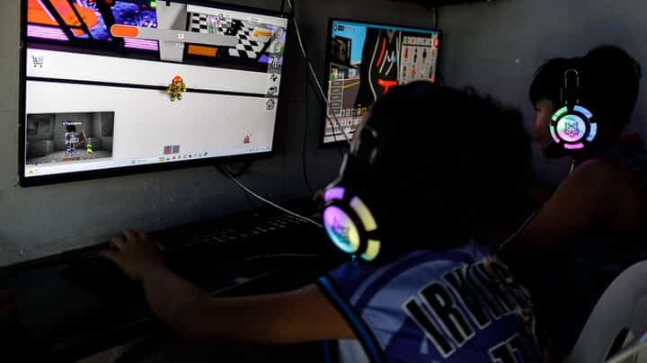 Loners, introverted minors often targets of online 'groomers'