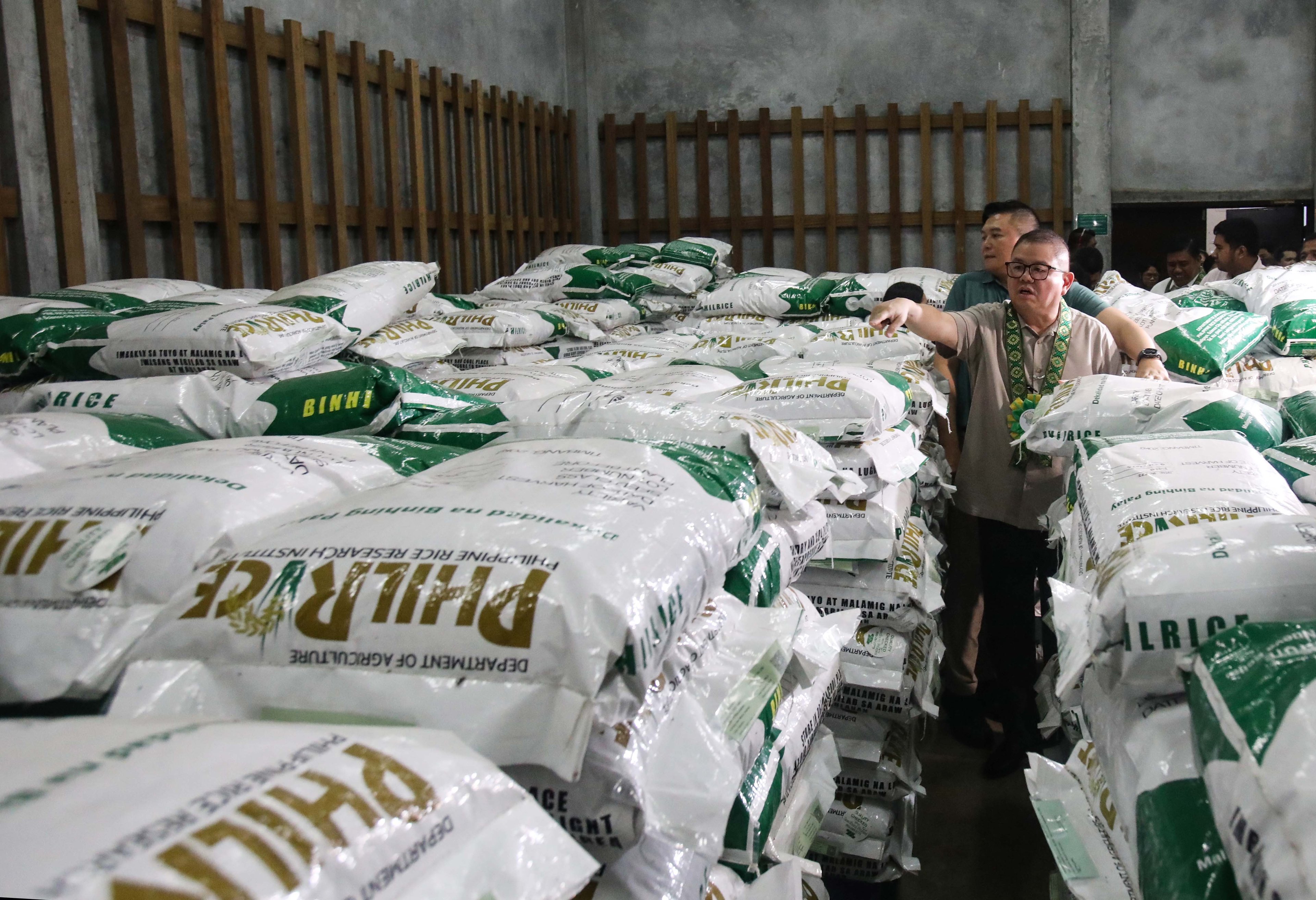 (July 02 2026) Department of Agriculture Secretary Francisco P. Tiu Laurel Jr. and Bureau of Plant Industry Director Glenn Panganiban and other officials, inspect the newly inaugurated National Seed Reserve Facility at the Bureau of Plant Industry compound in Quezon City on Thursday, July 2, 2026. The solar operated facility aims to serve as a long-term repository of quality seeds for regular crop production and post-disaster recovery, helping strengthen the country's food security. Photo/Analy Labor
