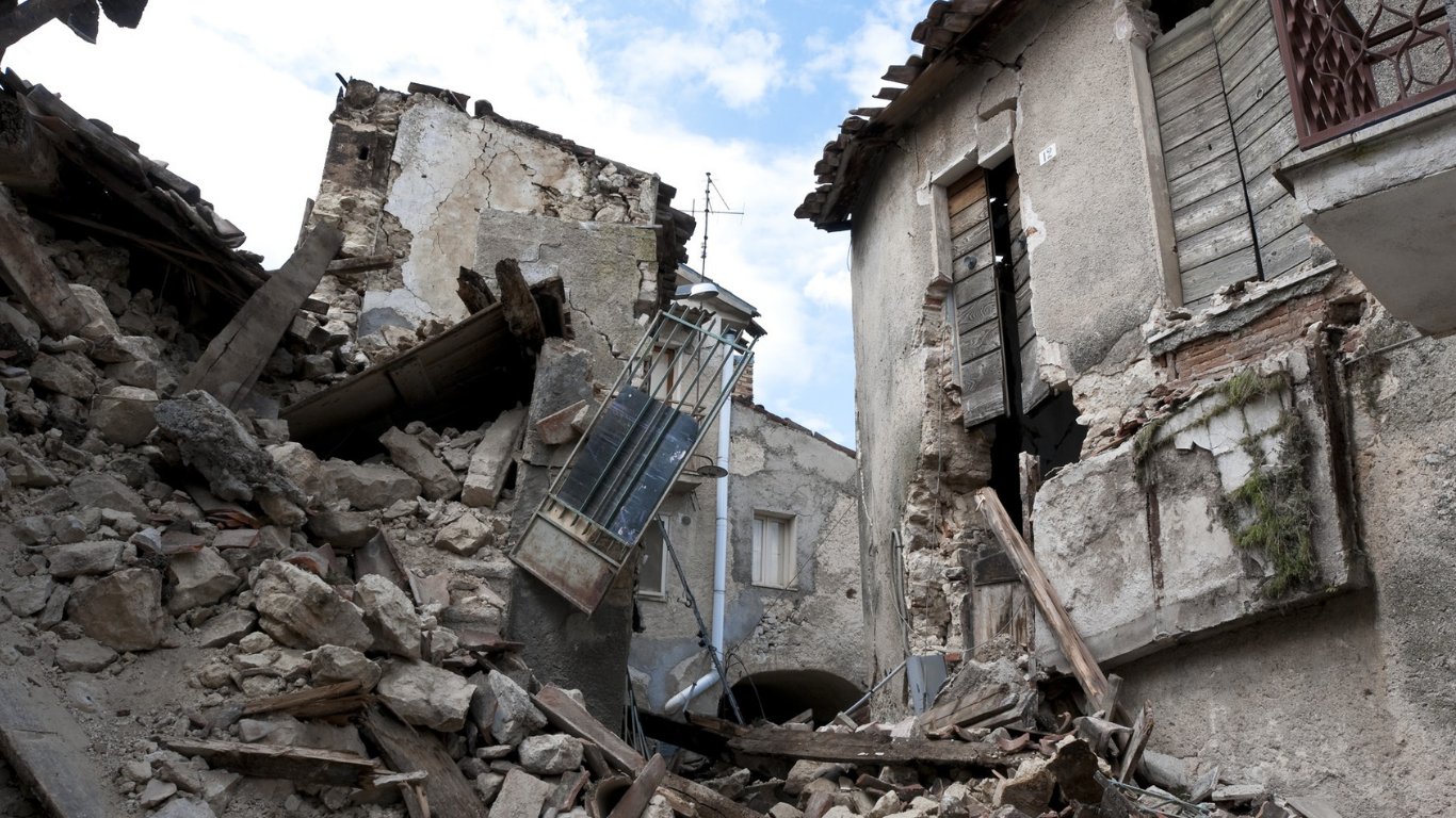 Mindanao quake exposes unmapped faults, widespread soil liquefaction