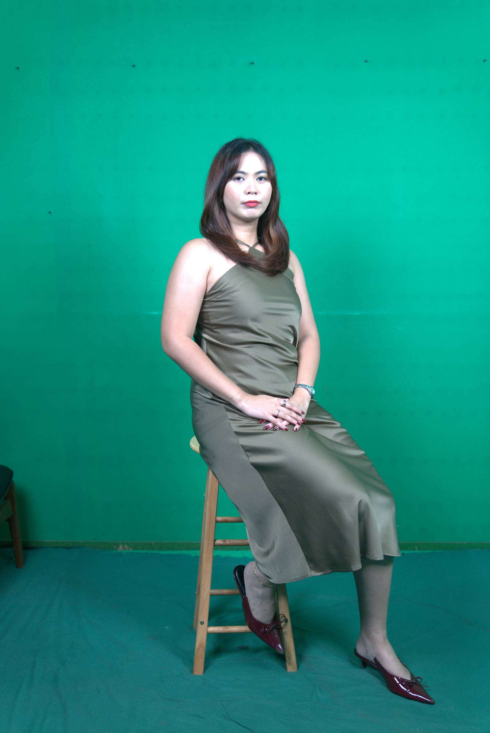AND Gwen Bergado strike the perfect balance of smart casual and cocktail wear.