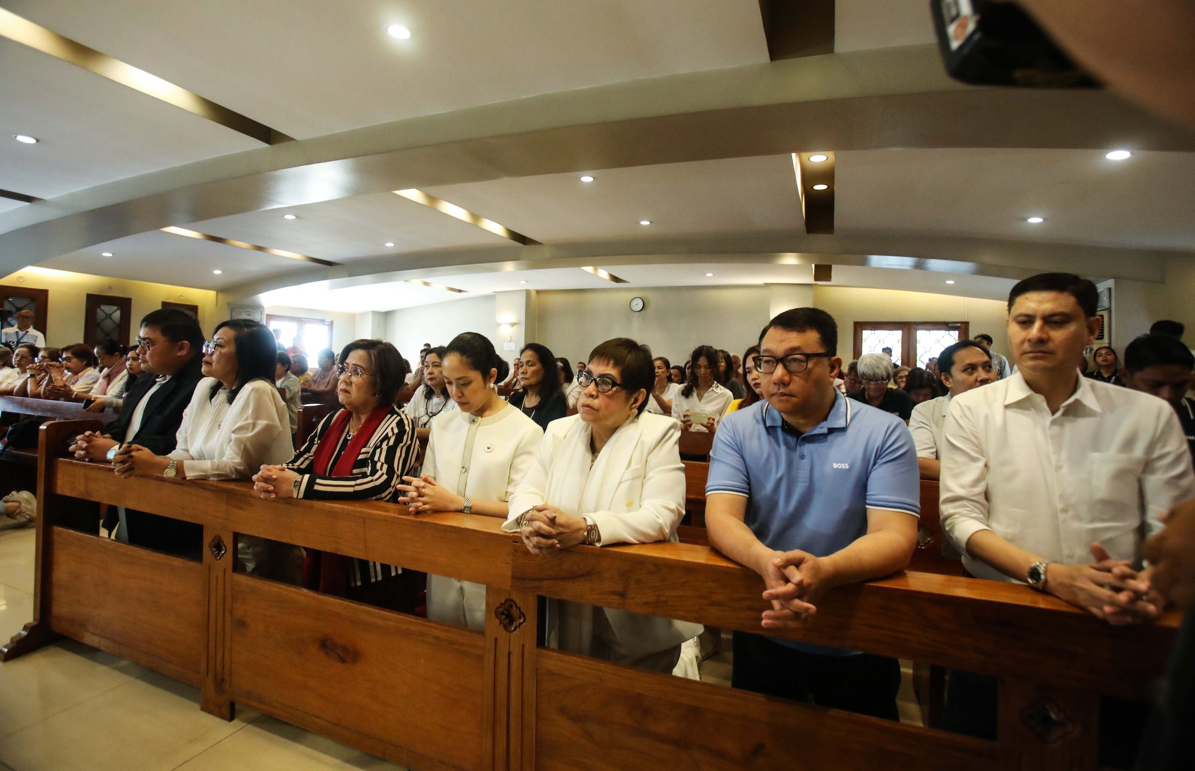 (July 02 2026)House of Representatives Prosecutors and private prosecutors led by Batangas 2nd District Rep. Gerville Luistro attend a mass at the Chapel of the Nativity, Immaculate Conception Cathedral in Quezon City on Thursday, July 2, 2026. for the upcoming impeachment trial against Vice President Sara Duterte. Photo/Analy Labor