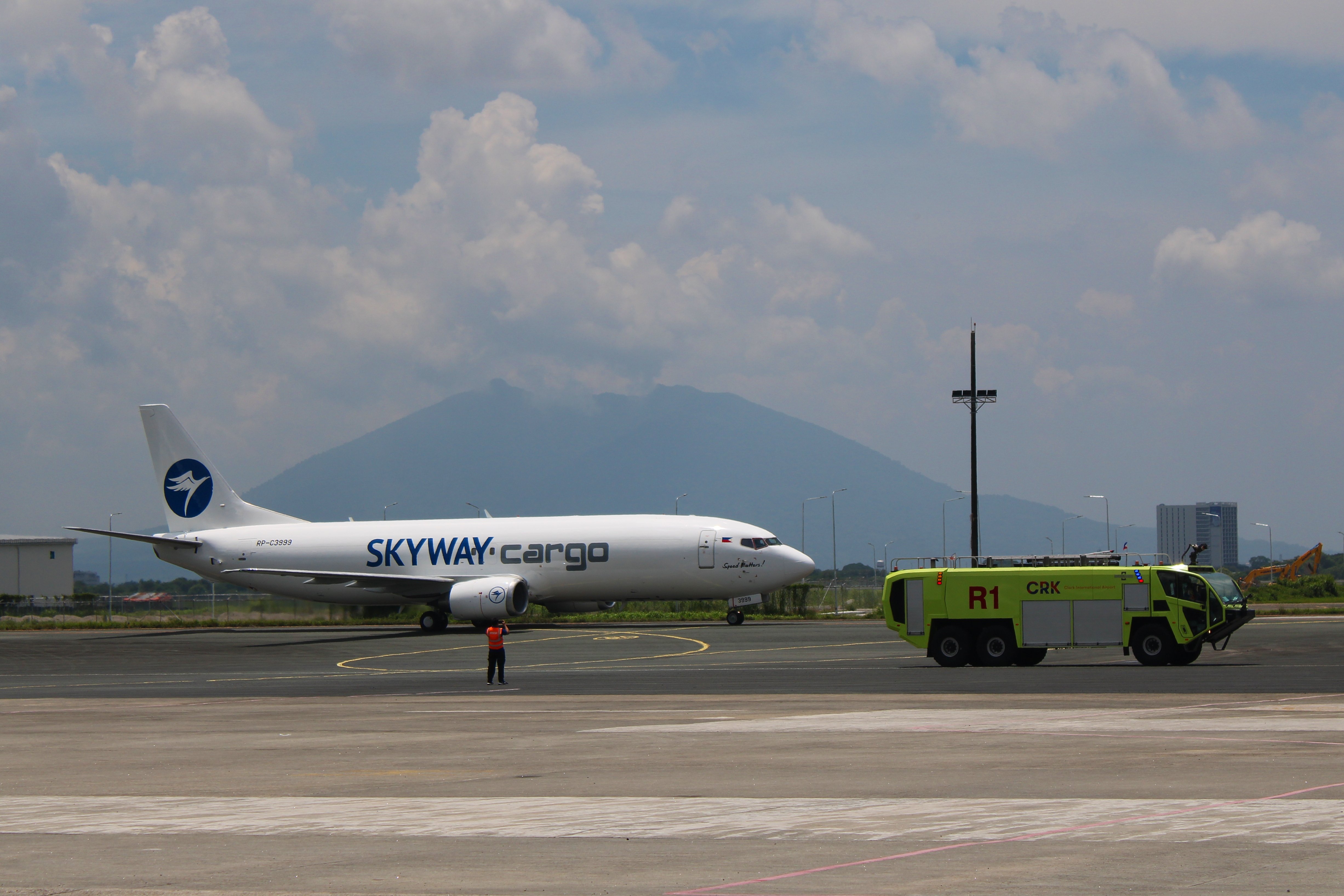 Skyway Airlines adds third freighter to Clark hub