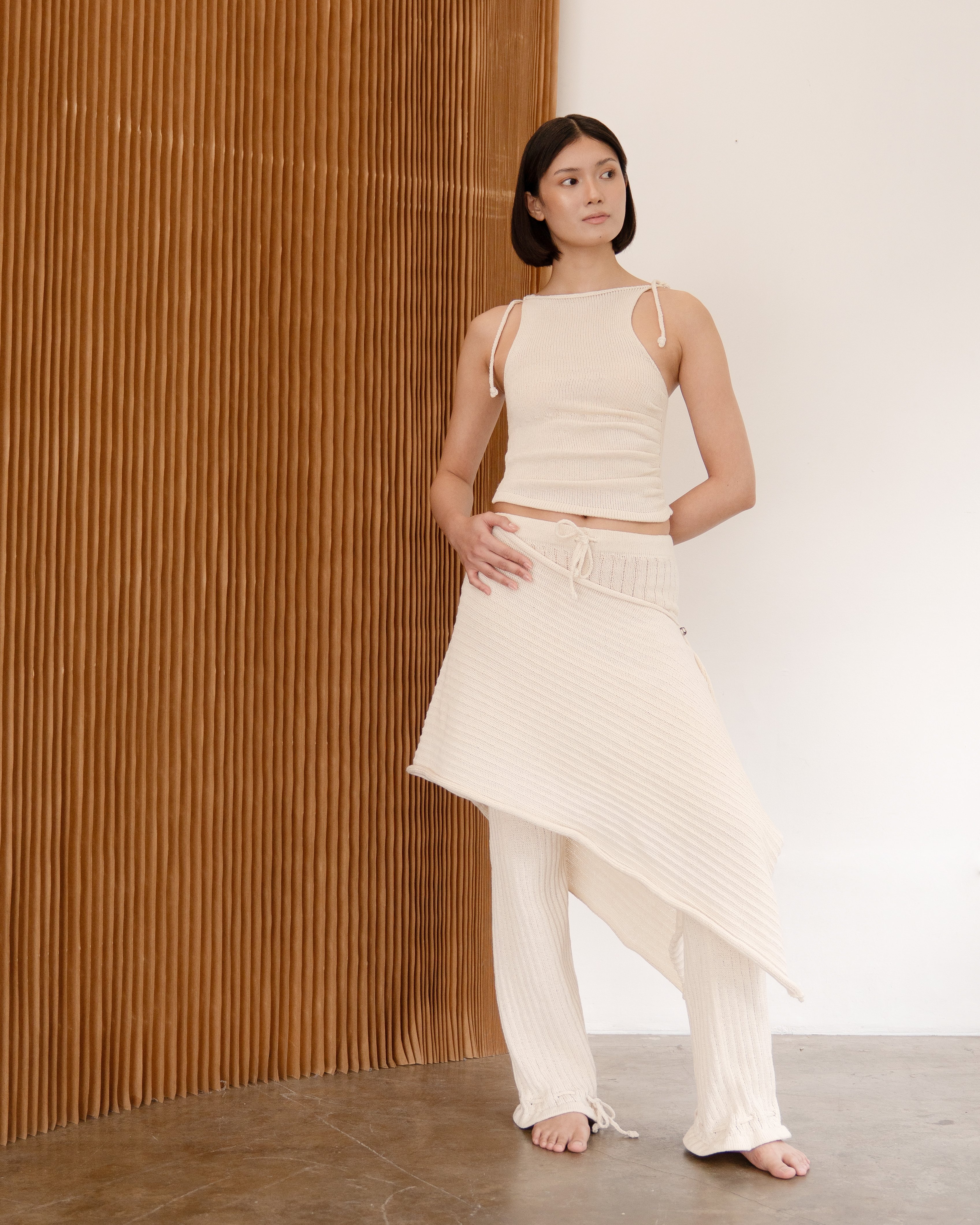 ANDRE Plaus’ ‘Tag-ulan/Tag-araw 2026 Capsule’ captures the feeling of a short morning sun before it fully rises.