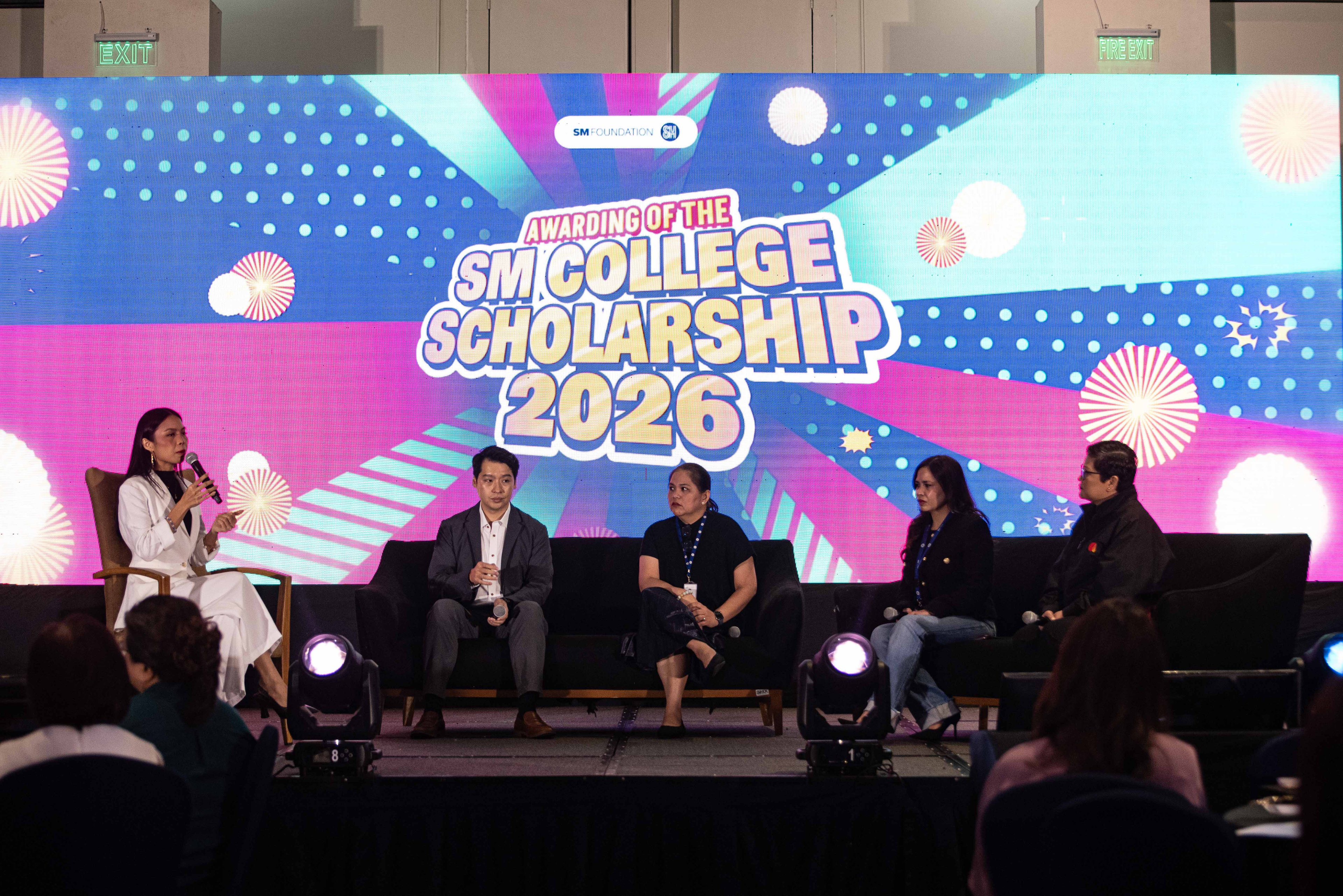 SM Foundation welcomes record 1,100 new scholars
