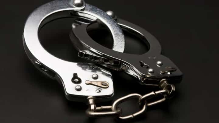 Casino dealer, two players arrested in poker fraud scheme