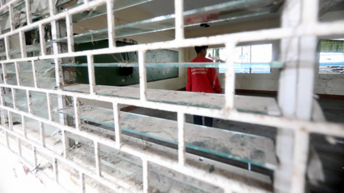 Threats spark panic at Cainta school