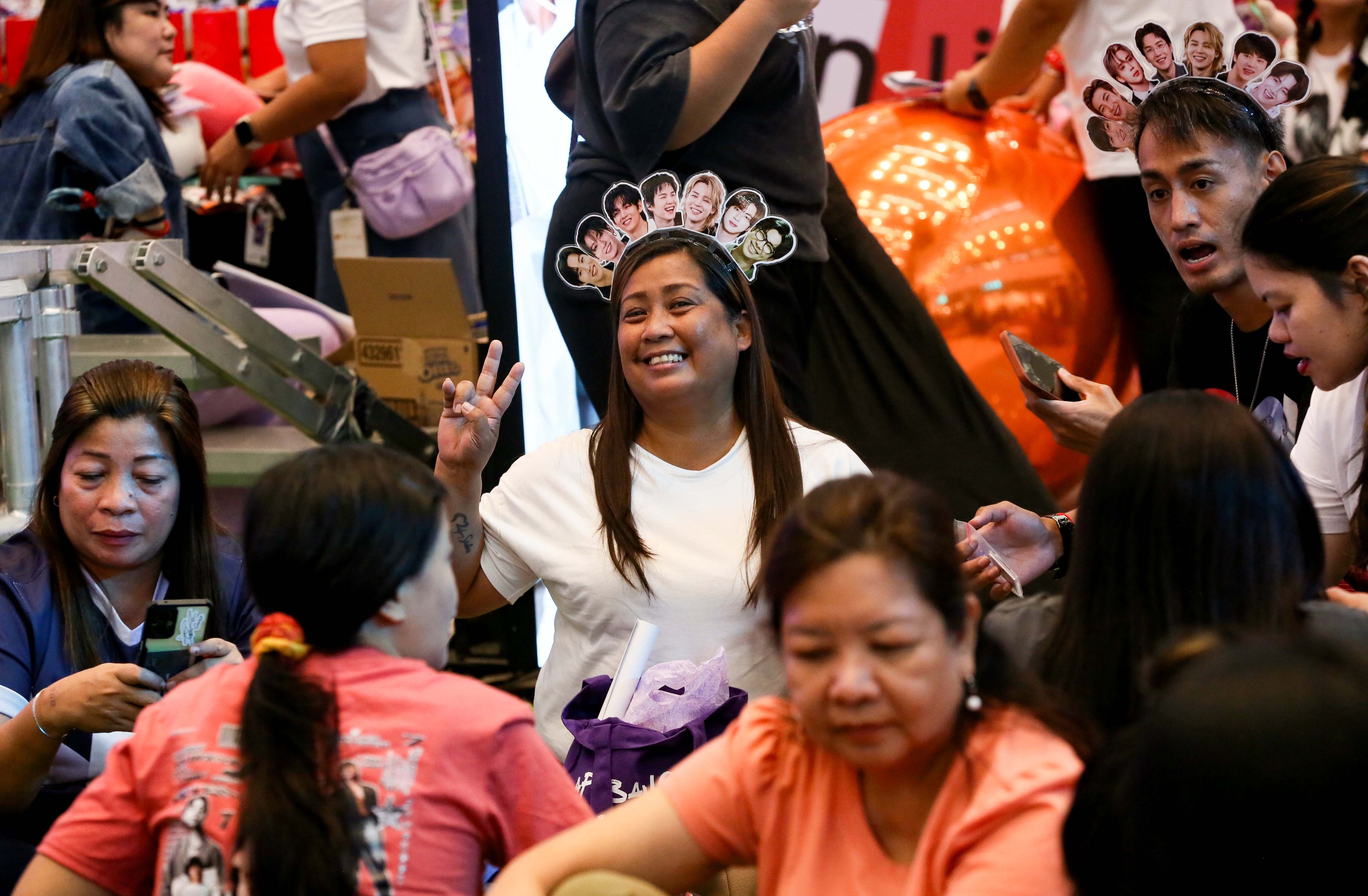 (July 04 2026) Fans of super Kpop group BTS dance and play during the BorahaEast 2.0 ARMY fan gathering at the SM City Masinag in Antipolo, Rizal on Saturday, July 4, 2026.. Photo/Analy Labor