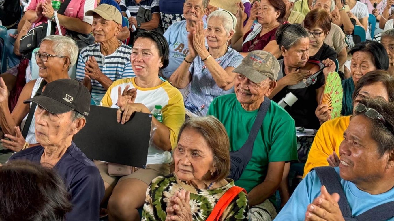 Malabon seniors get cash windfall