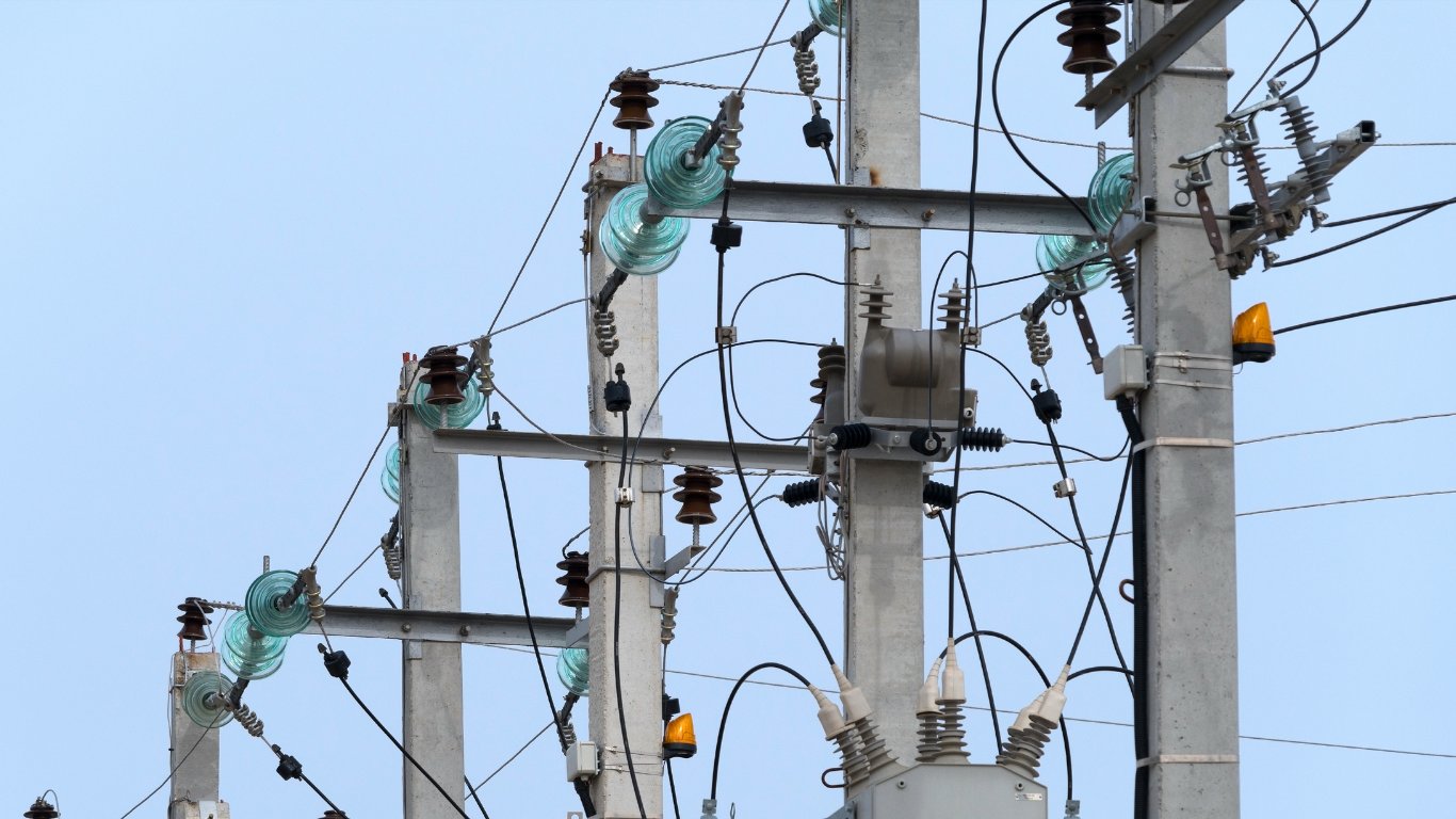 2,000 Iloilo island homes get 24/7 power