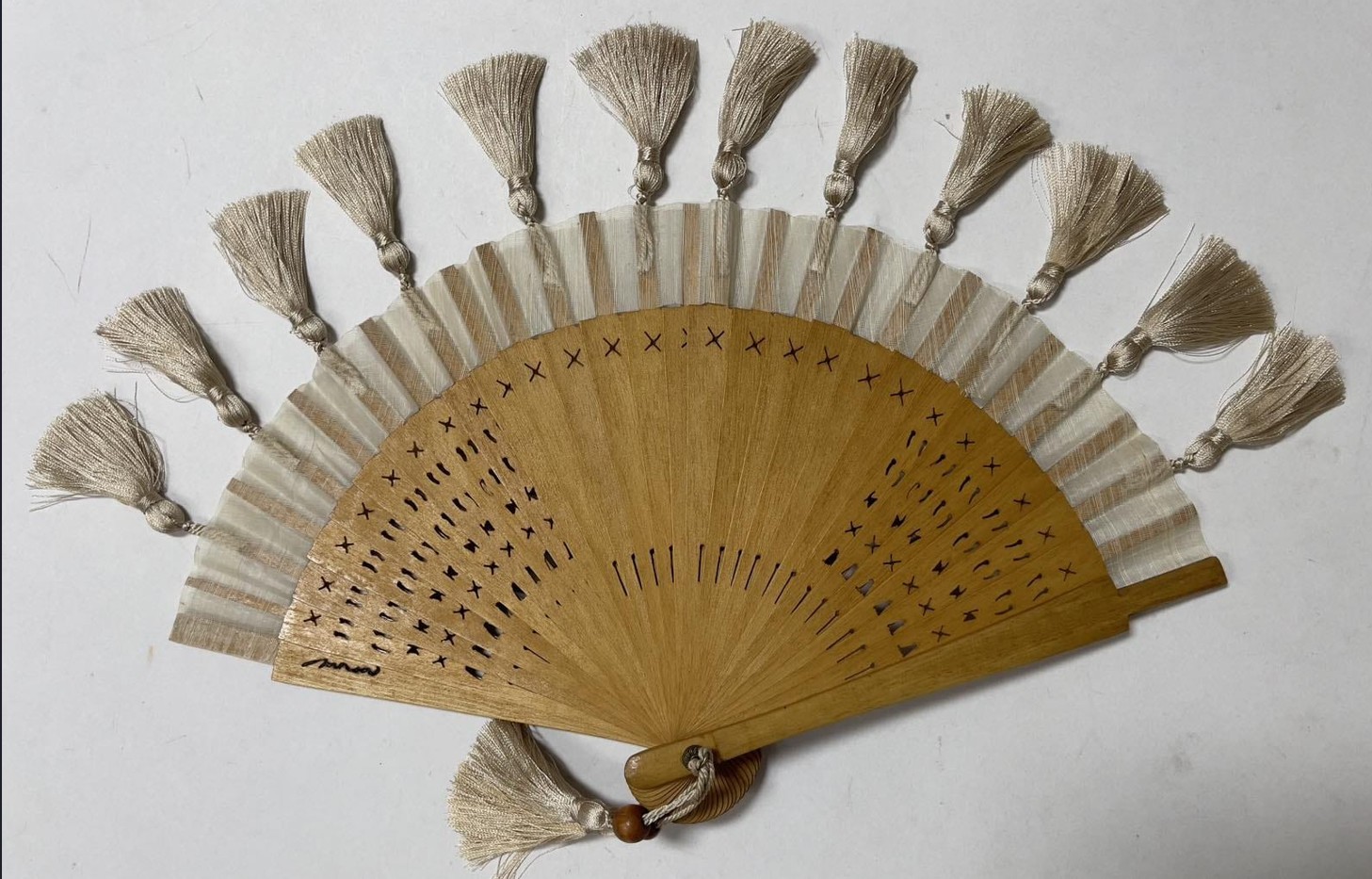 THE luxury of Tasseled Fan.