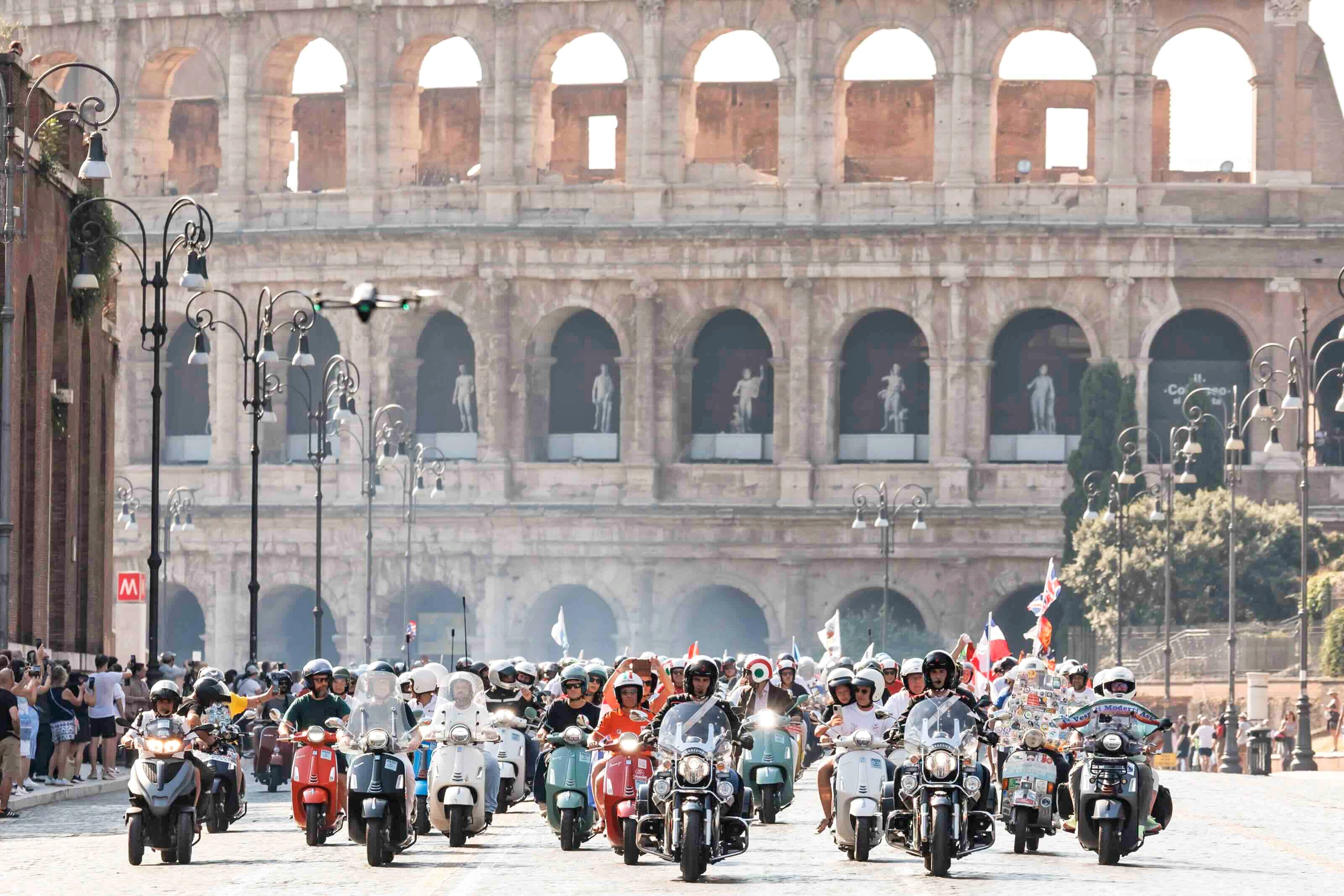 Vespa turns Rome into world’s biggest scooter rally