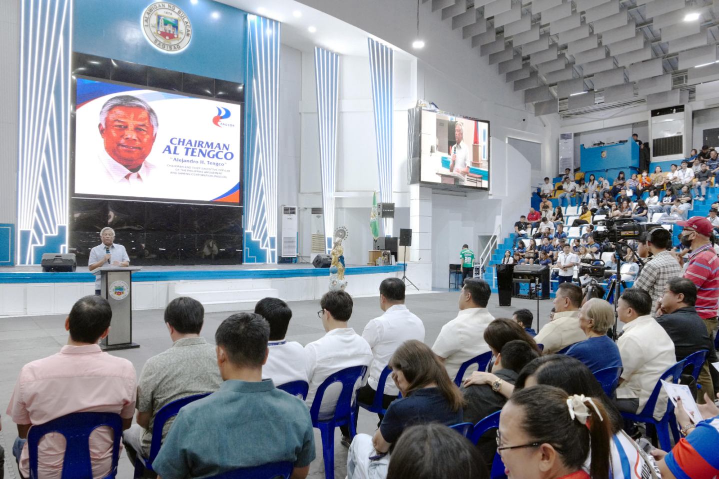 PAGCOR allots P60M for Bulacan scholarship program