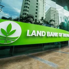 Palace urges banks to follow LandBank in cutting transfer fees