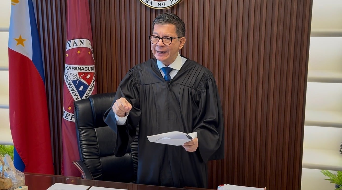Court justice: Judiciary does not meddle in politics