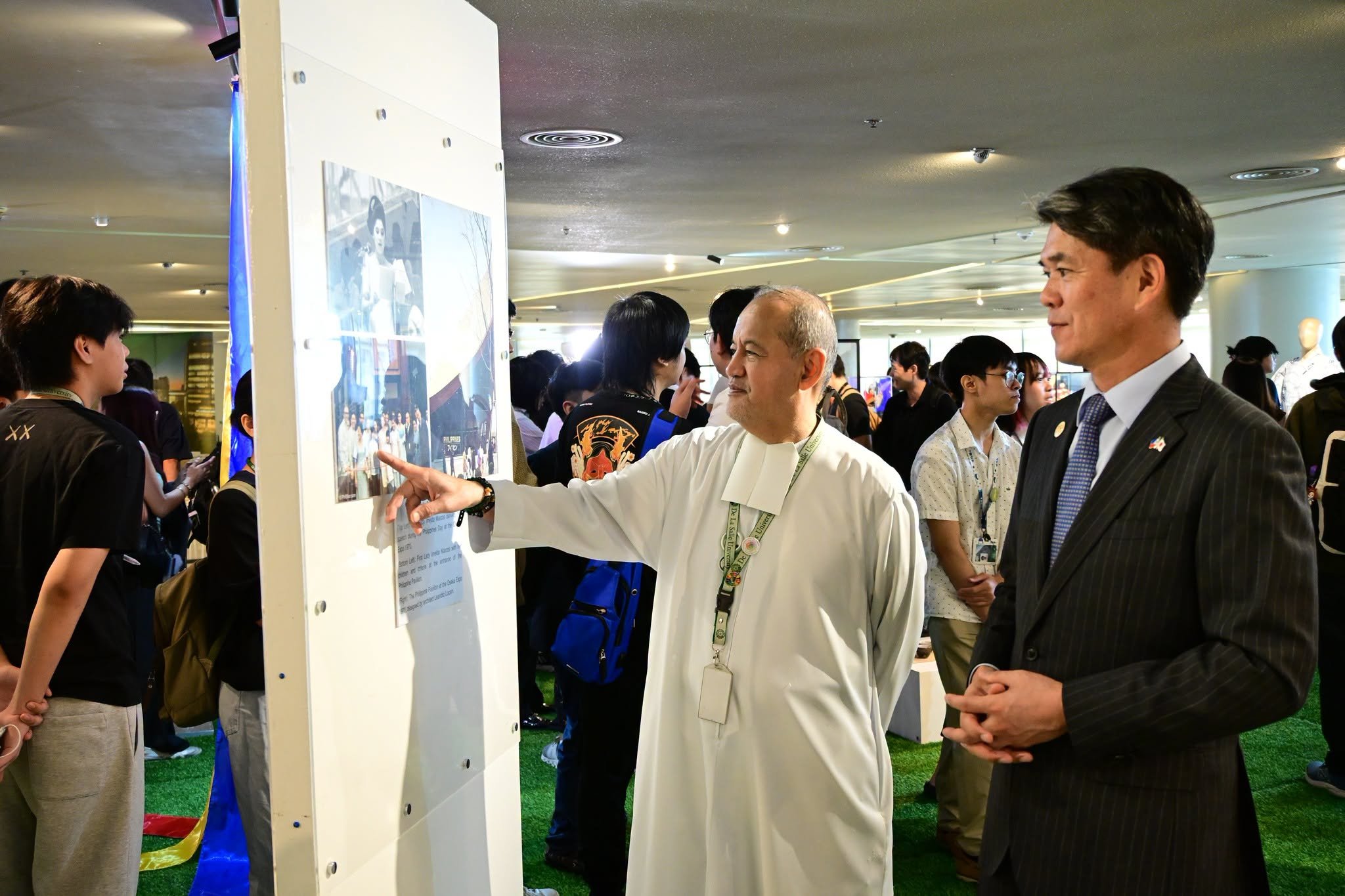 Japanese envoy opens DLSU Japan Festival Week