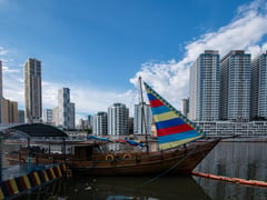 B/B Florentino Das berthed at Pasig River