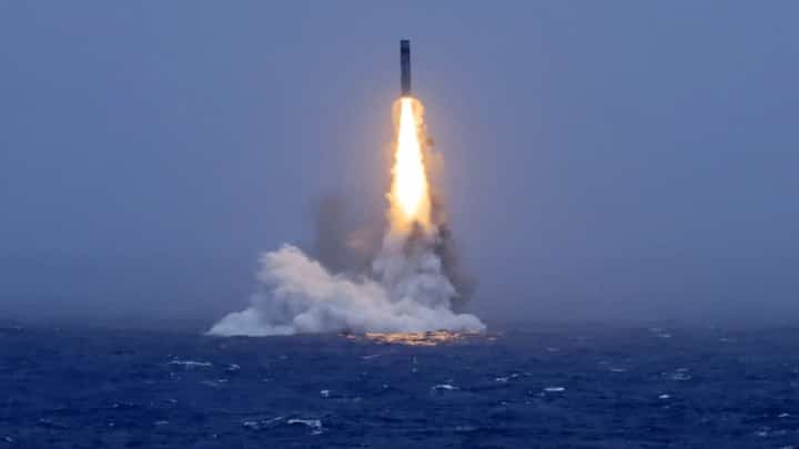 China fires missile from nuclear sub