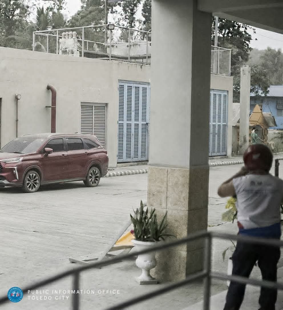Cebu shocks over Kanlaon ash drifting Toledo City, midwest areas of the province