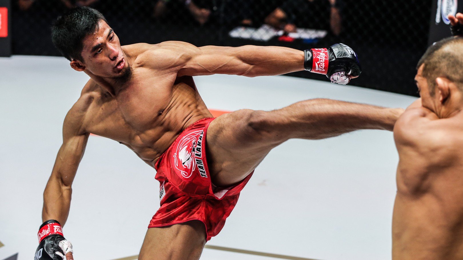 ALL eyes will be on Stephen Loman when he makes a return against Lasha Abramishvili on 5 September at the Pula Arena in Croatia.