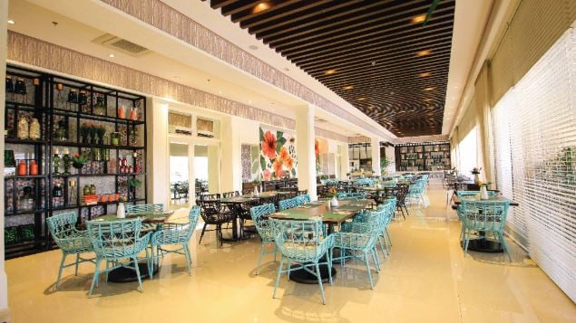Feast on fabulous and familiar flavors with their combination of local and international dishes expertly-prepared by world-class chefs.