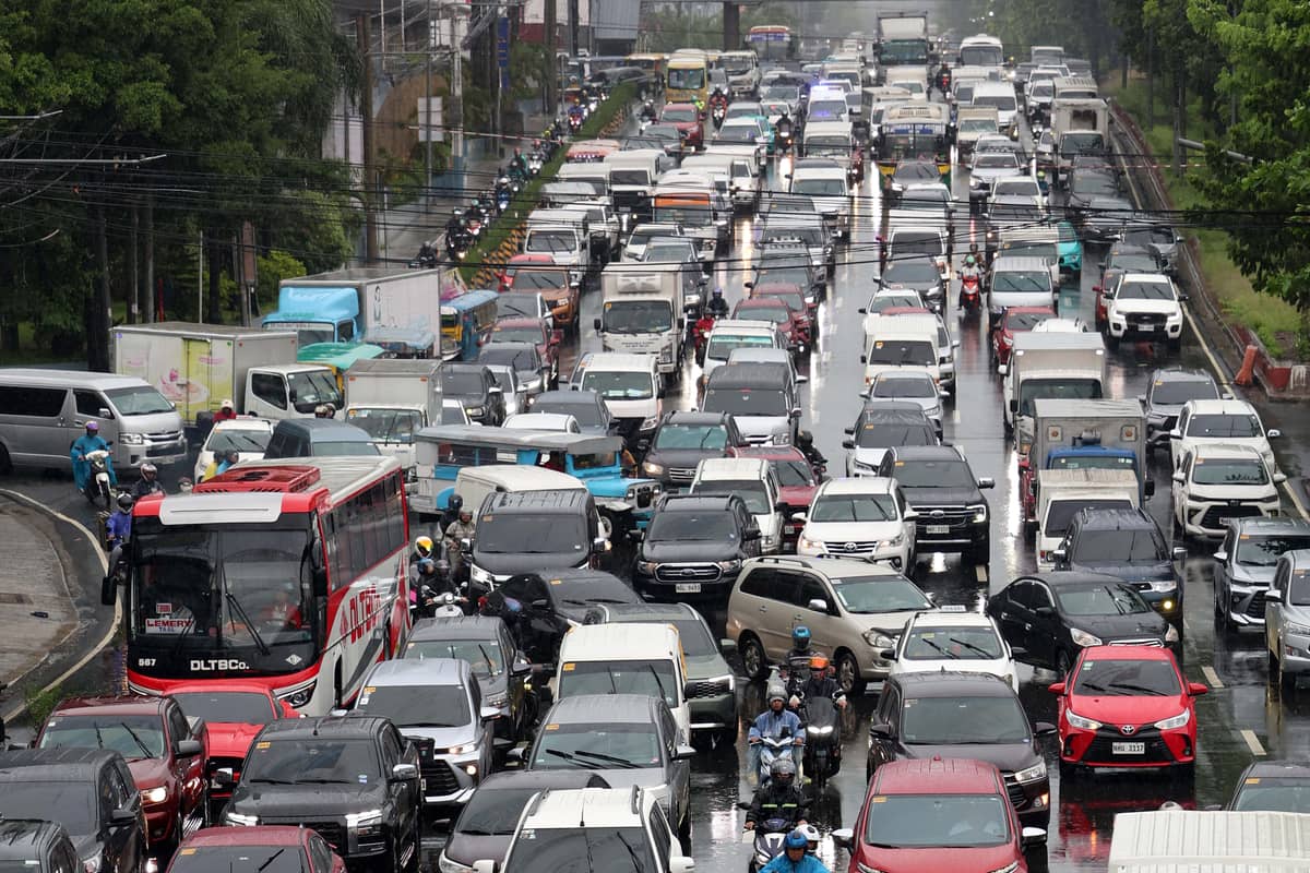 (July 10 2026) Motorists persevere in heavy traffic along Quezon Avenue in Quezon City on Friday July 10 2026. Photo/Analy Labor