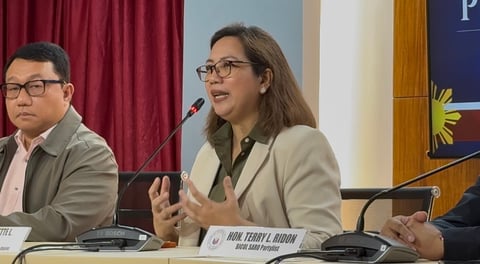 Garin: Why focus on Luistro's saliva?