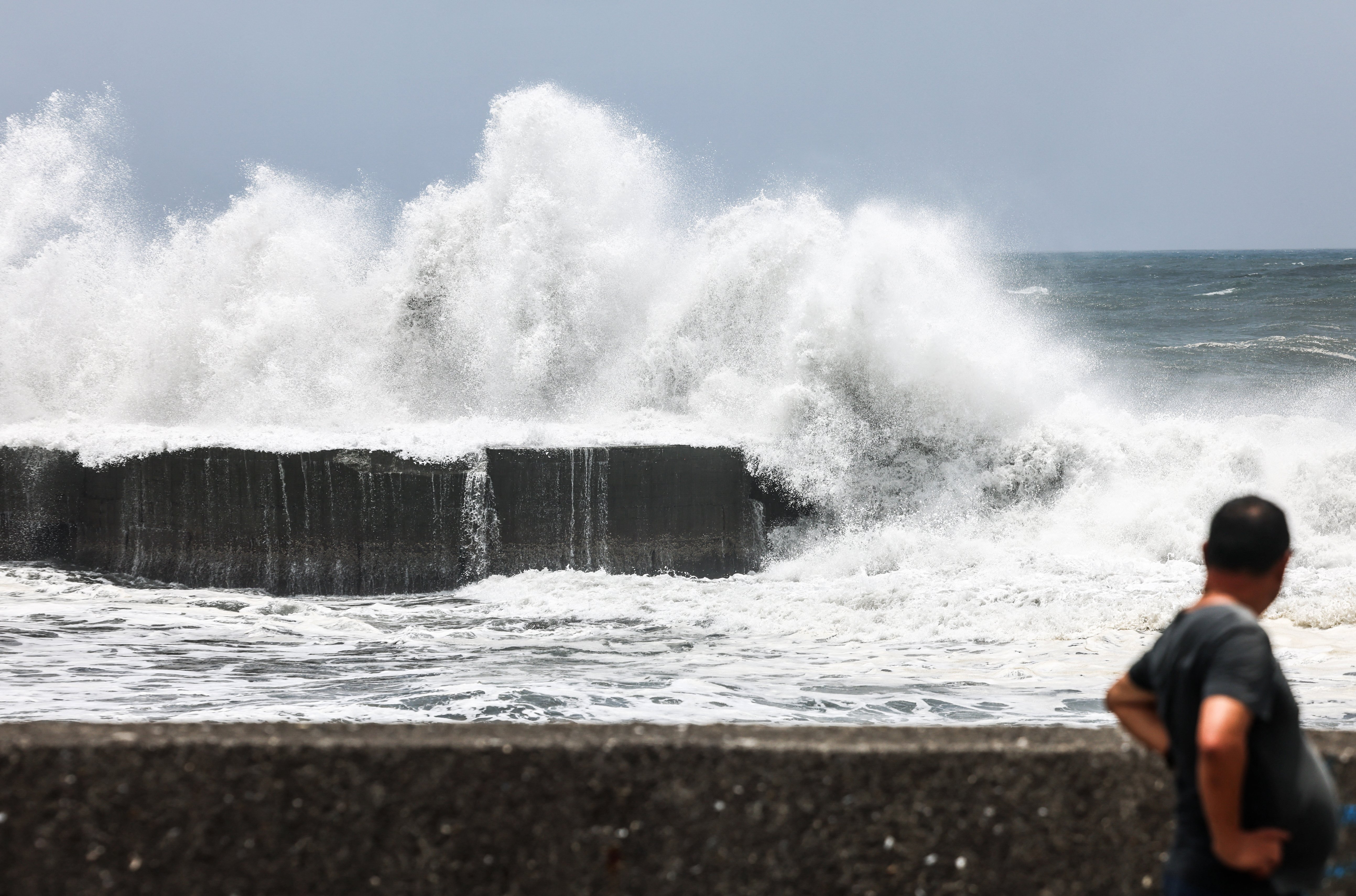 Hundreds flee homes in Taiwan ahead of biggest typhoon in decades