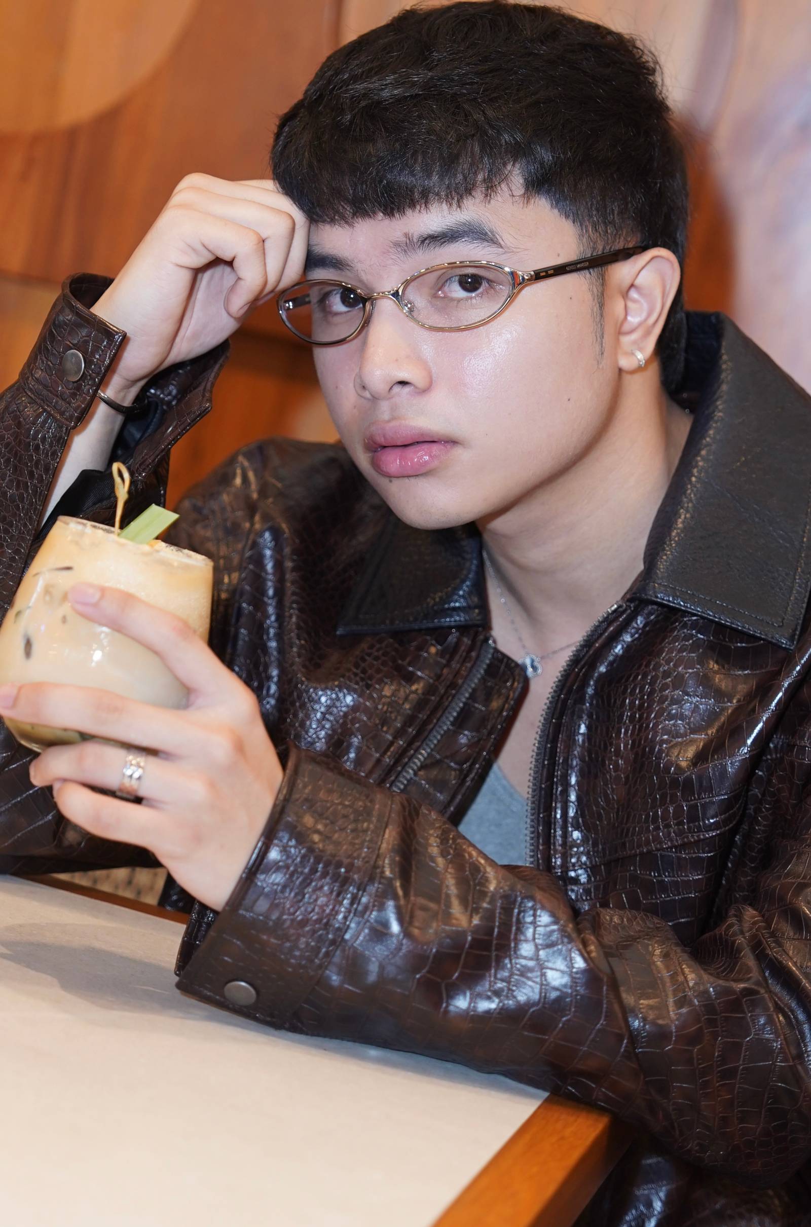 REYGIE Constantino