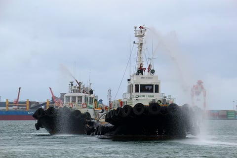 Subic marks WPS arbitral ruling anniversary with water salute