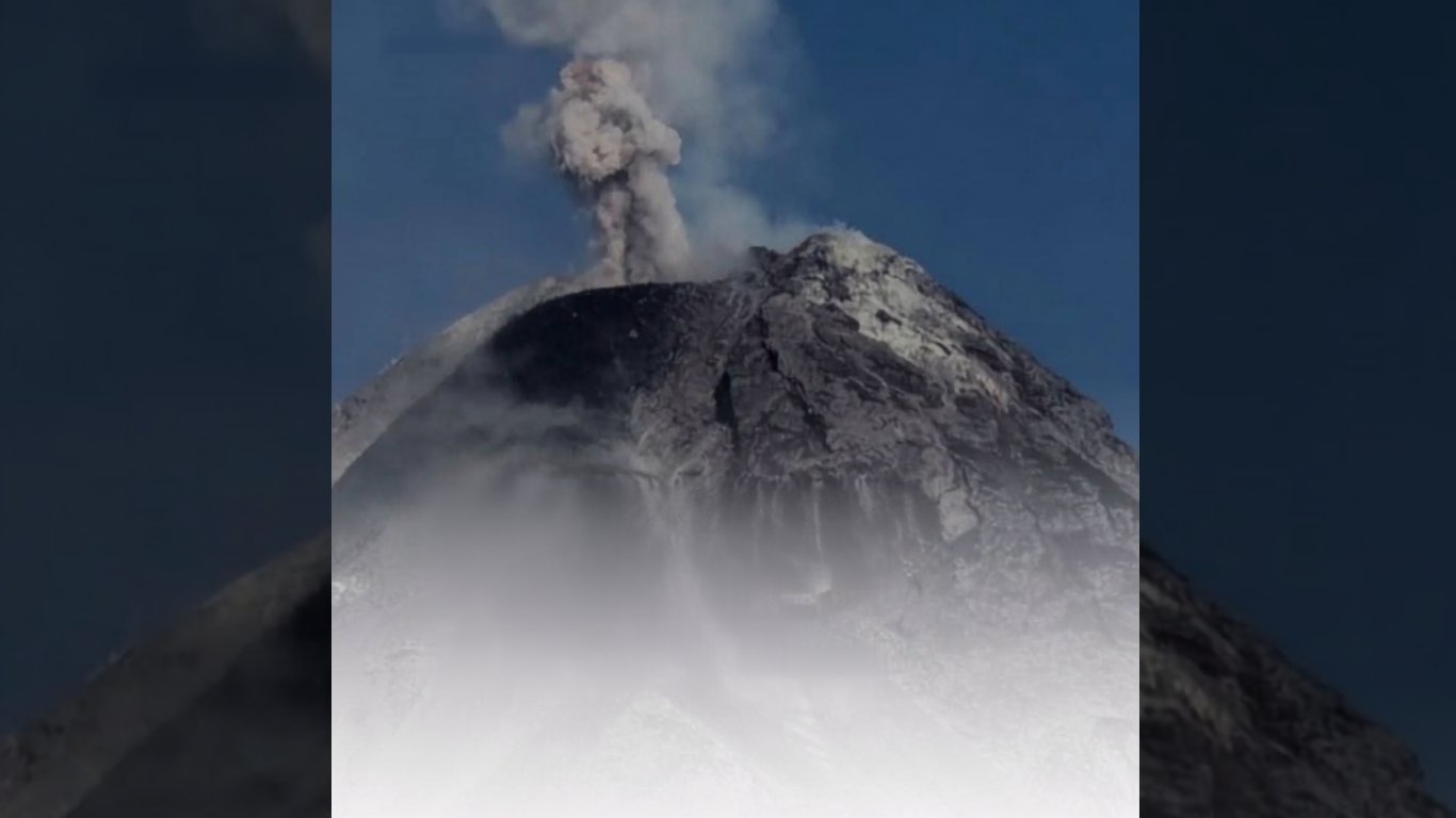 Mayon sulfur emissions hit 26-year high