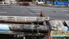 Congressional Ave. Bridge remains close