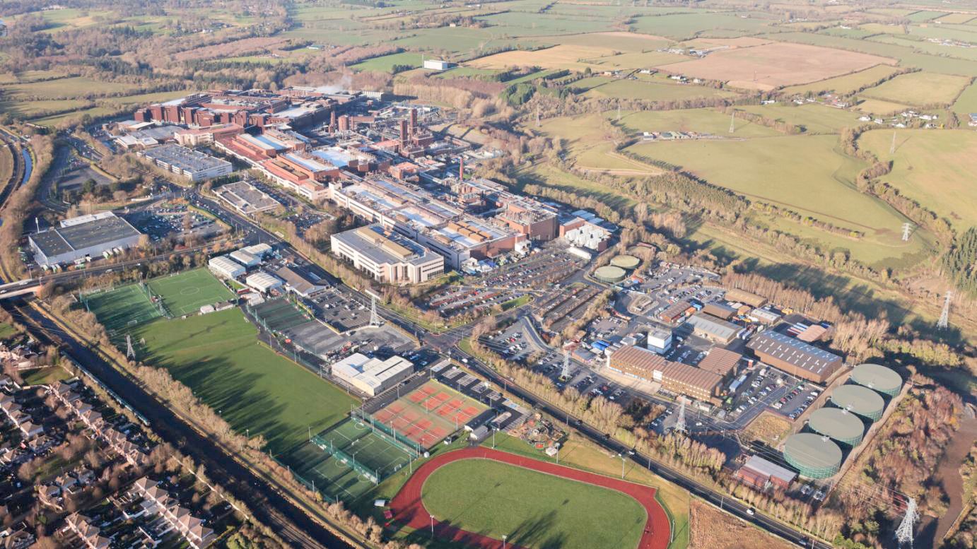 Intel pours €5B into Ireland chip expansion