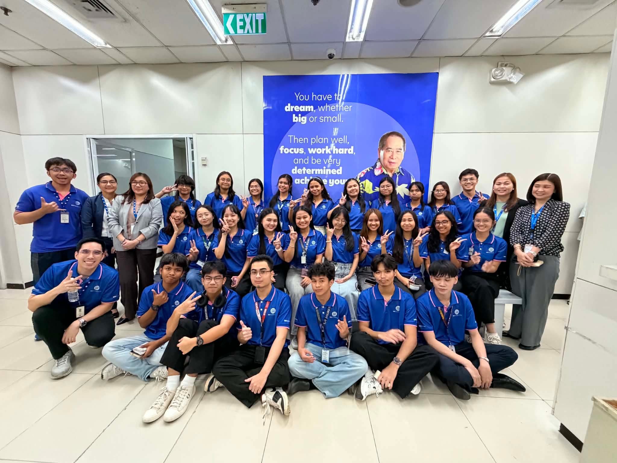 SMFI welcomes new scholars in Central Luzon