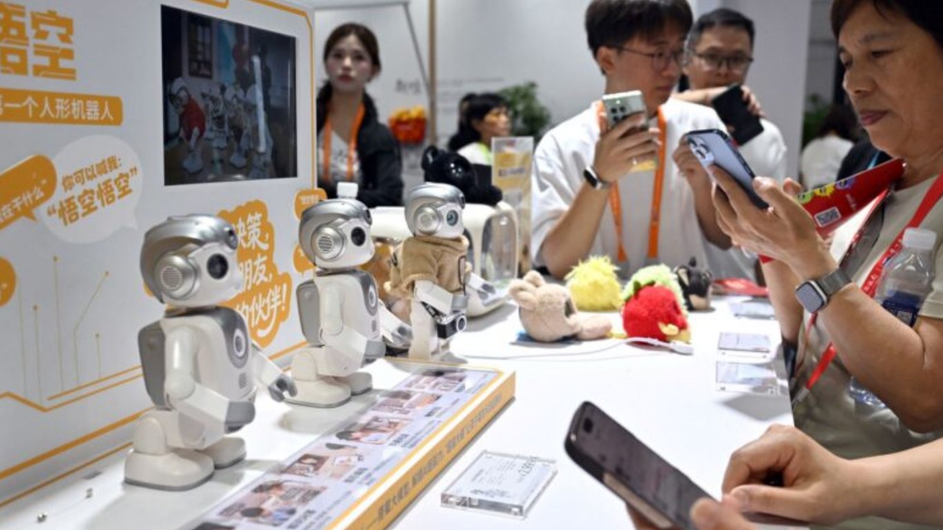 Chinese users break up with AI companions