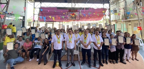 44 Marikina families receive land titles under SHFC program