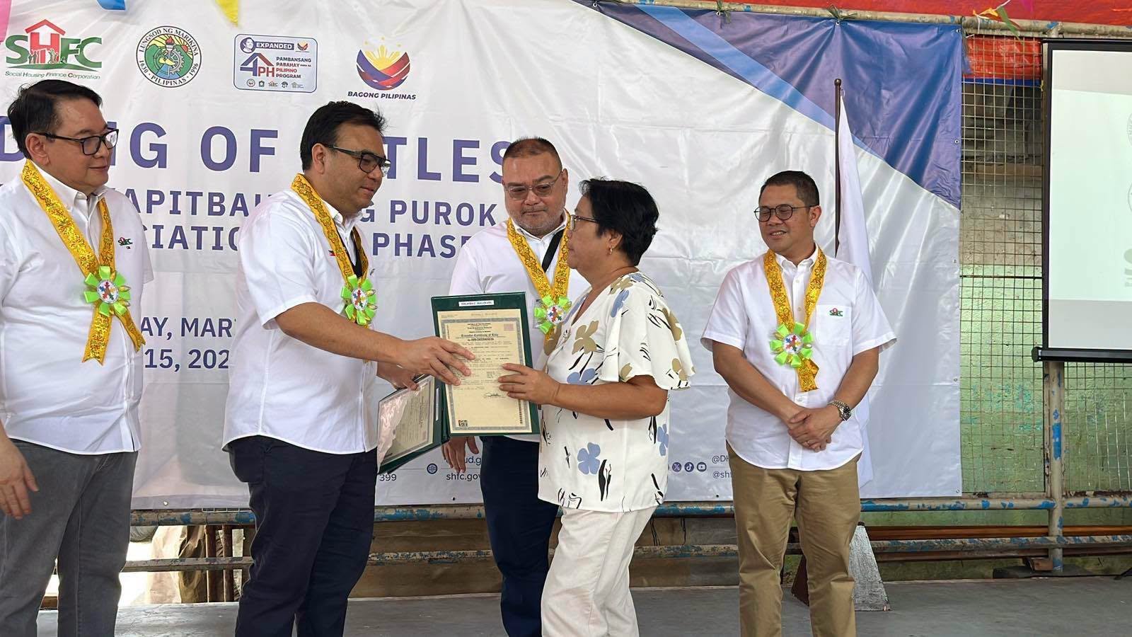 44 Marikina families get land titles under Expanded 4PH program