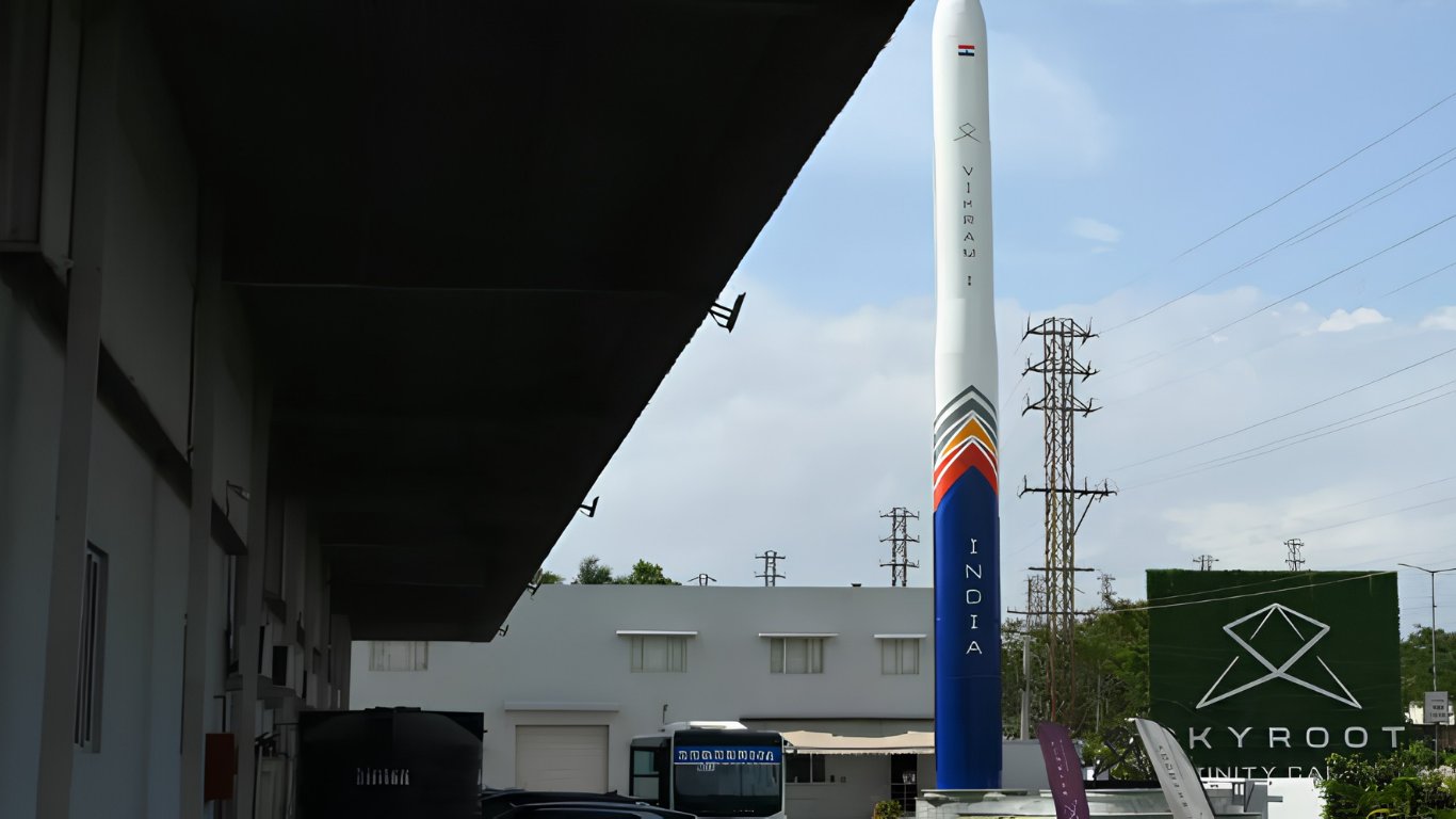 private rocket’s launch set
