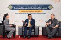 (center-right) Datuk Shahril Azuar Jimin, Head of Sustainability Division, Maybank Group, and Dr. Piti Srisangnam, Executive Director of the ASEAN Foundation at a press conference session to launch the eMpowering Youths Across ASEAN (eYAA): Cohort 6 program. During the session, Datuk Shahril and Dr. Piti said that the implementation of eYAA: Cohort 6 brought several important achievements. For example, the Lao Democratic People's Republic (Laos) which joined as the implementing country for the first time. In fact, Timor-Leste's accession as the 11th ASEAN Member State, resulting in an increase in the number of Young Volunteers from 100 to 110.