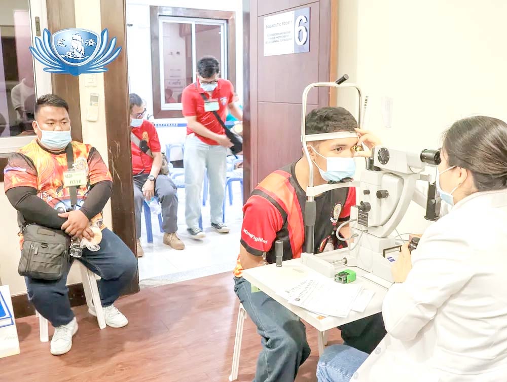 Tzu Chi helps firefighters
